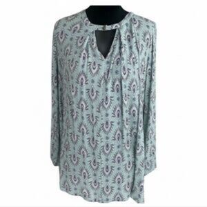 Forever 21 Floral Paisley Print Long Sleeve Keyhole Blouse Top